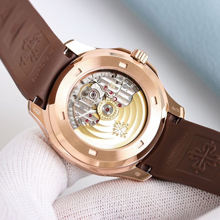 最高級パテックフィリップスーパーコピー PATEK PHILIPPE アクアノート ルーチェ 2523730 パテックフィリップ 定価一覧 - 画像 (3)