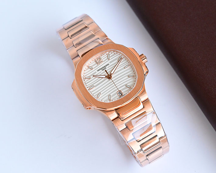 最高級パテックフィリップスーパーコピー PATEK PHILIPPE ノーチラス ゴールデン・ブラウン 2523753 パテックフィリップ レディース 定価 - 画像 (8)