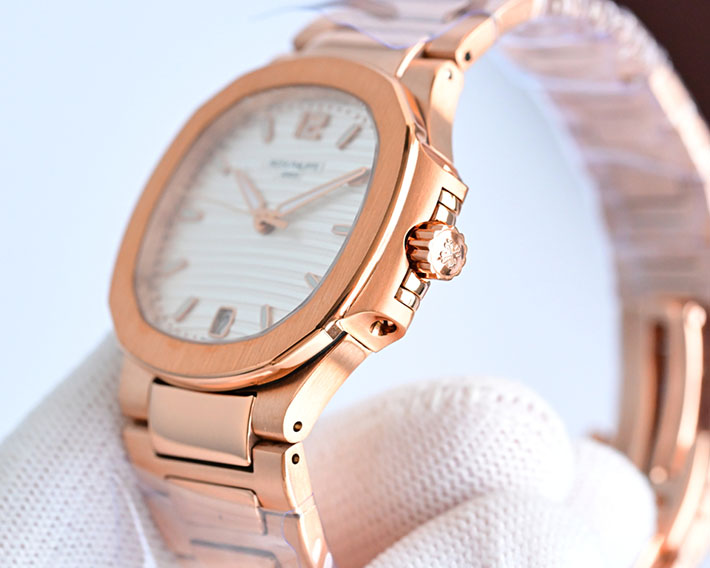 最高級パテックフィリップスーパーコピー PATEK PHILIPPE ノーチラス ゴールデン・ブラウン 2523753 パテックフィリップ レディース 定価 - 画像 (6)
