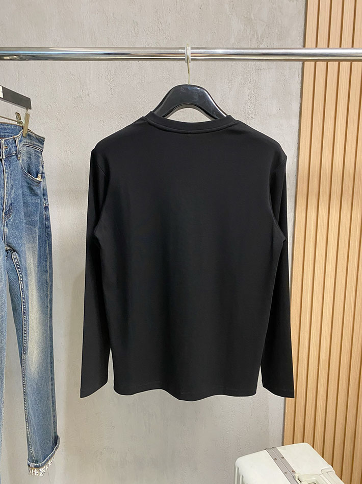 最高級フェンディスーパーコピー キッズ ロングTシャツ FENDI ROMA ロゴ クルーネック 長袖シャツ ブラック 2524821 フェンディ Tシャツ メンズ - 画像 (3)