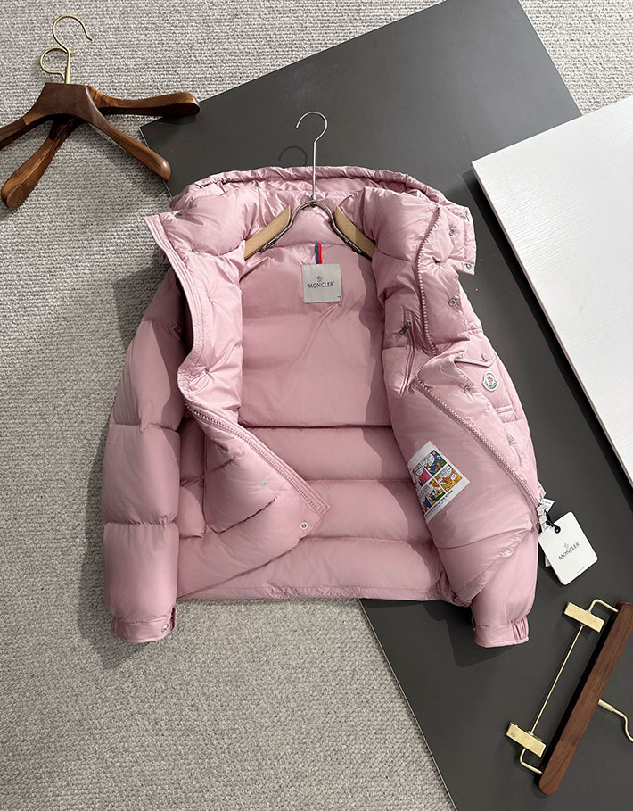 最高級モンクレールスーパーコピー Moncler Maya 70ショートダウンジャケット ピンク 2524924 レディース モンクレール ダウン - 画像 (9)
