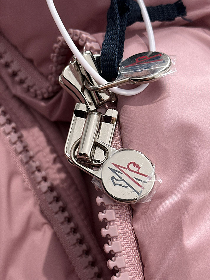 最高級モンクレールスーパーコピー Moncler Maya 70ショートダウンジャケット ピンク 2524924 レディース モンクレール ダウン - 画像 (6)