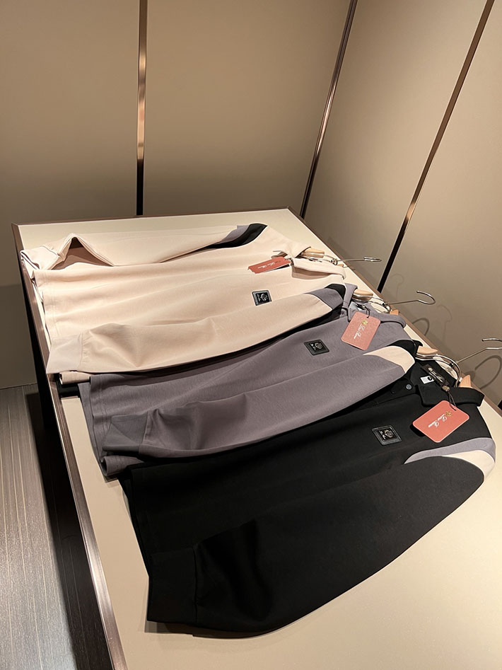 最高級ロロ・ピアーナスーパーコピー LoroPiana 長袖ポロシャツ ロングスリーブ トップス ベージュ 2524966 ロロピアーナ 長袖 ポロシャツ - 画像 (2)