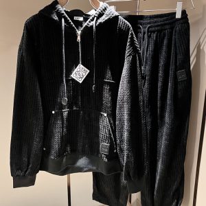ロエベ パーカー メンズ