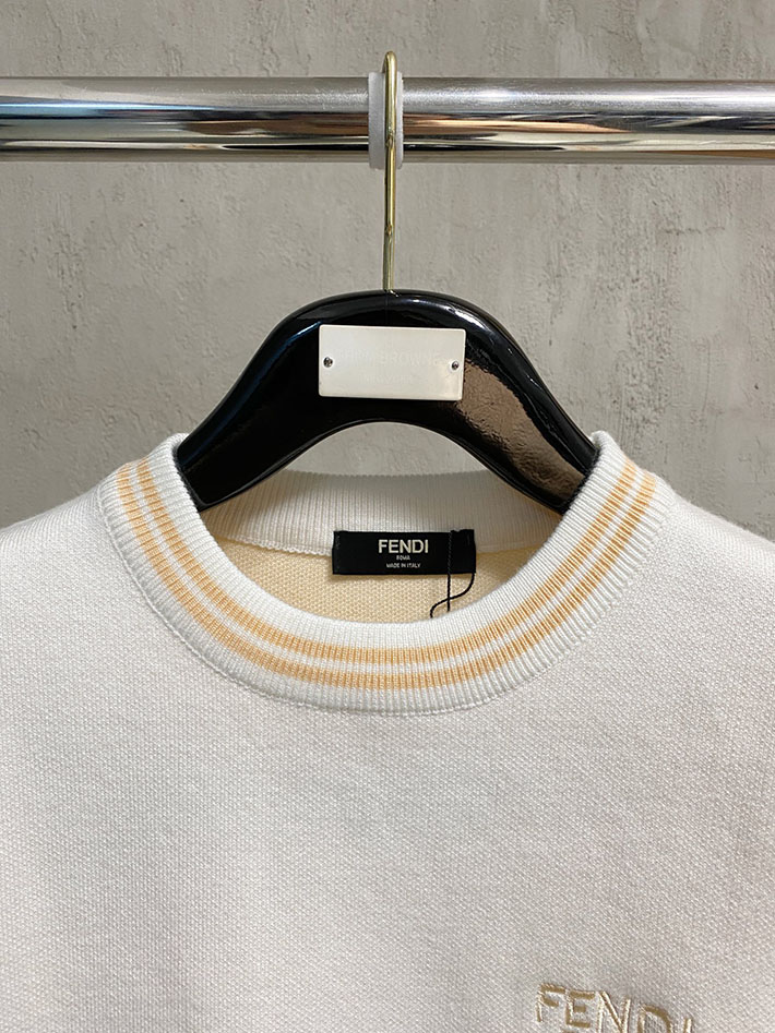 最高級フェンディスーパーコピー FENDI セーター ニット メンズ トップス ホワイト 2525054 フェンディ セーター メンズ - 画像 (9)
