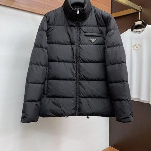 プラダ ダウン アウトレット