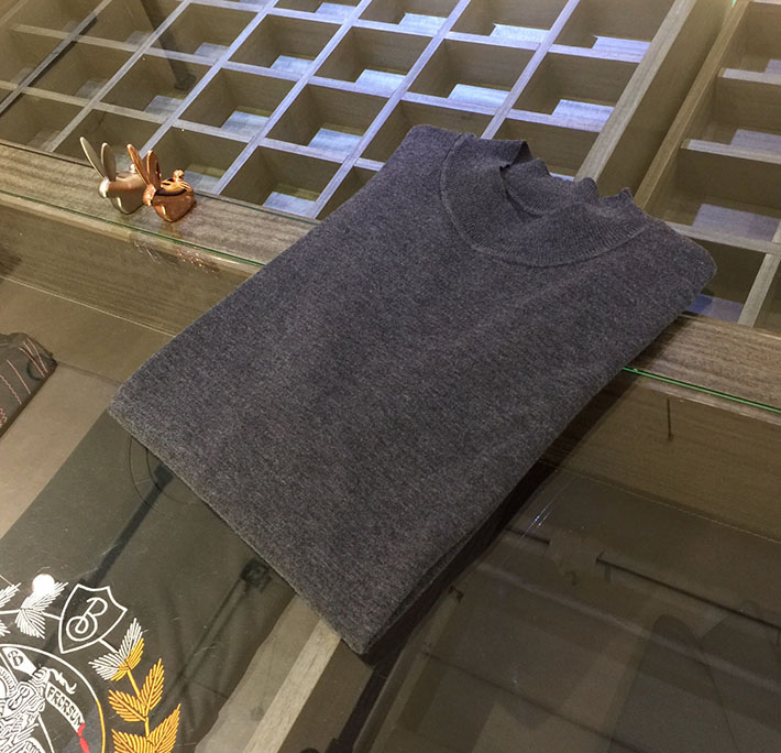 最高級プラダスーパーコピー PRADA バージンウール カシミヤ クルーネック ニット セーター グレー 2525178 セーター メンズ おしゃれ - 画像 (2)