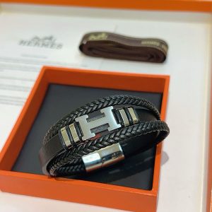 エルメス レザーブレスレット 人気