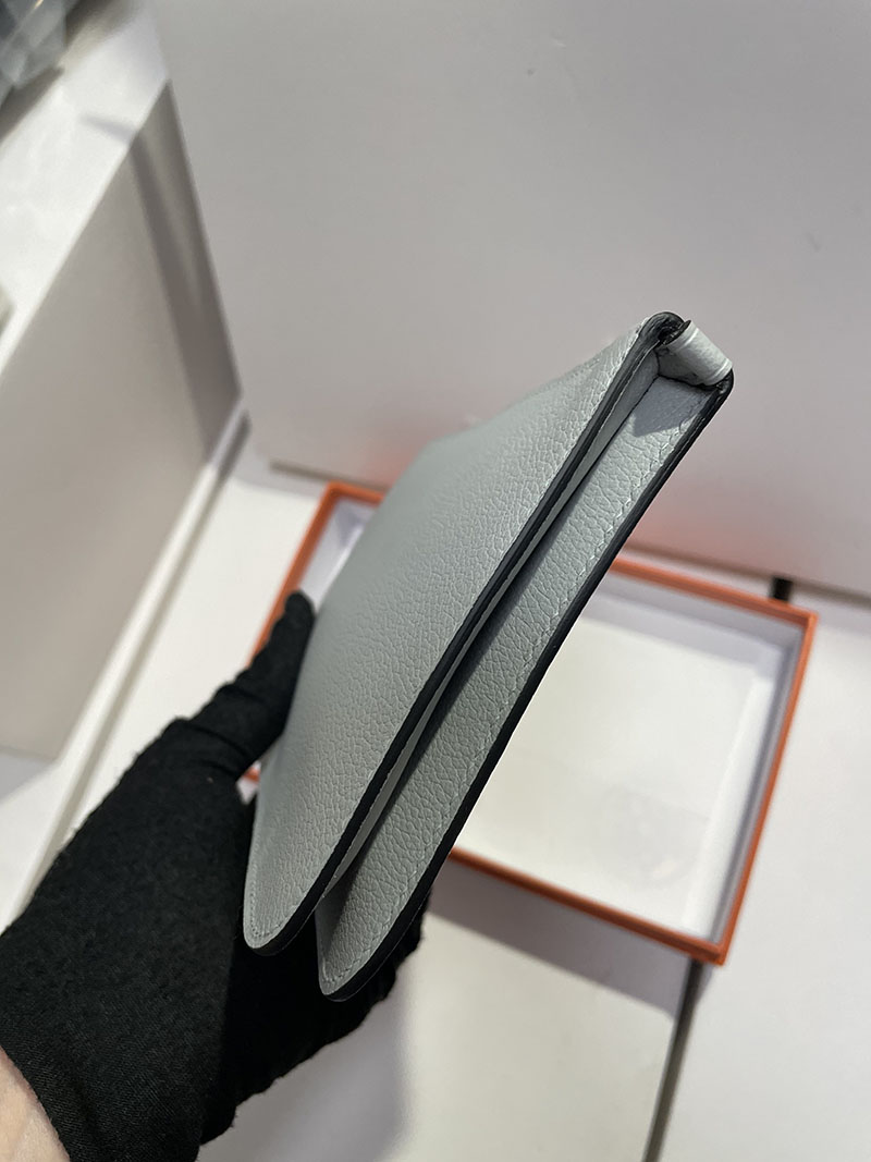 HERMES エルメス クラッチバッグ ジップアンゴー PM シェーヌ・ダンクル ブルーグラシエ トゴ シルバー金具 2526266 エルメス ジップアンゴー 定価 - 画像 (7)