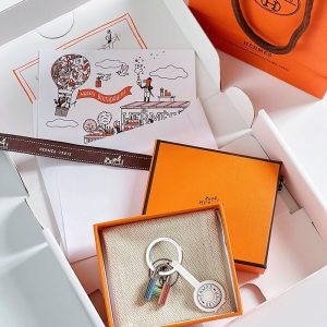 エルメス キーリング 公式