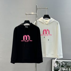 MiuMiu パーカー メンズ