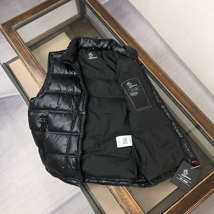 最高級モンクレールスーパーコピー Moncler ダウンベスト 1A00021 597X6 NANTU GILET ブラック 2525316 ダウンベスト コーデ メンズ - 画像 (4)