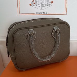 エルメス プリュム28 定価