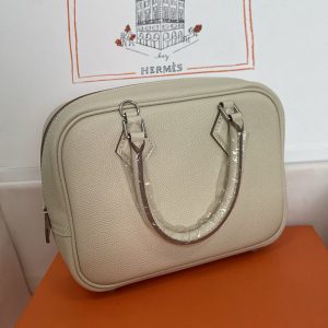 エルメス プリュム28 定価