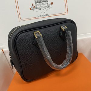 エルメス プリュム28 定価