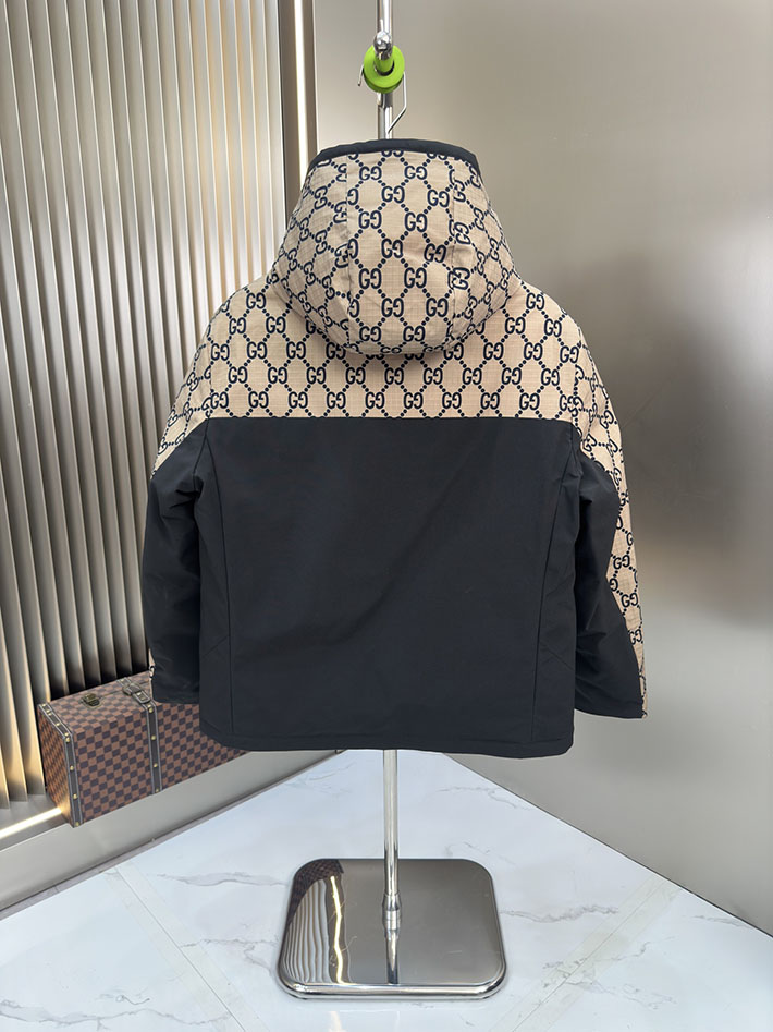 グッチ 服 アウトレット GUCCI 2025新作 GGコットンキャンバス ダウンジャケット 2525385 GUCCI ダウンジャケット メンズ - 画像 (2)