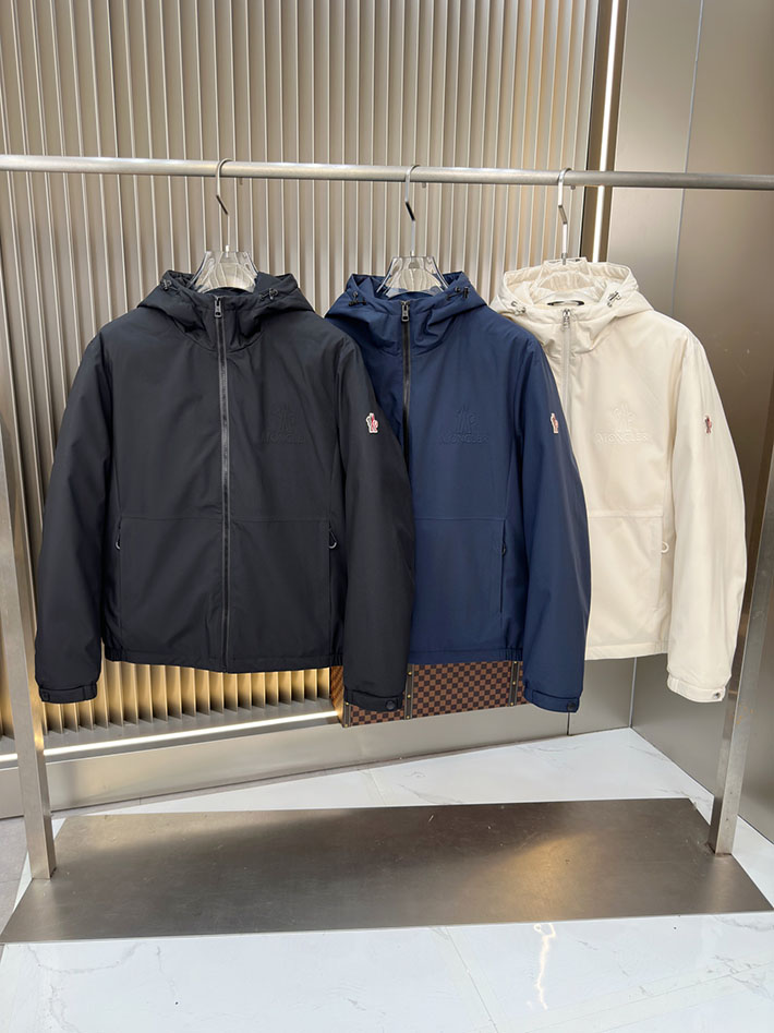 最高級モンクレールスーパーコピー Moncler フード ウインドブレーカー ジャケット ブラック 2525393 時代遅れ コート 2025 メンズ - 画像 (2)