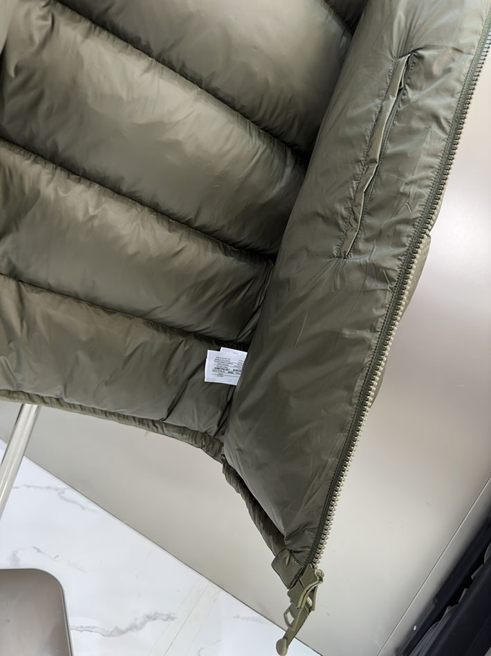 最高級バーバリースーパーコピー BURBERRY カシミア アンブルサイド ダウンジャケット カーキ 2525396 バーバリー ジャケット コーデ - 画像 (5)