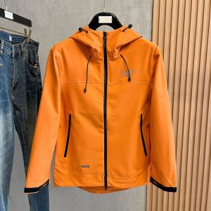 アークテリクス ジャケット 人気