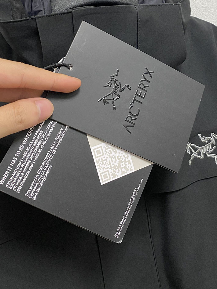 アークテリクス マウンテンパーカー ARC’TERYX アトム フーディ ナイロンジャケット ブラック 2525676 アークテリクス ジャケット レディース - 画像 (6)