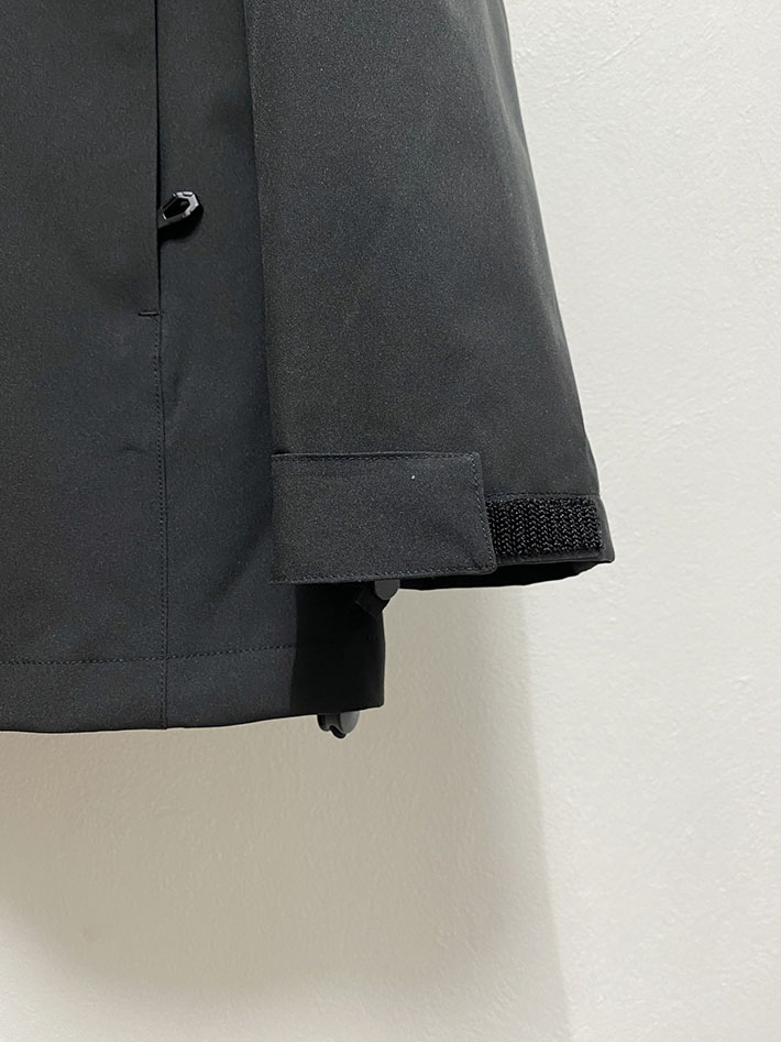 アークテリクス マウンテンパーカー ARC’TERYX アトム フーディ ナイロンジャケット ブラック 2525676 アークテリクス ジャケット レディース - 画像 (5)