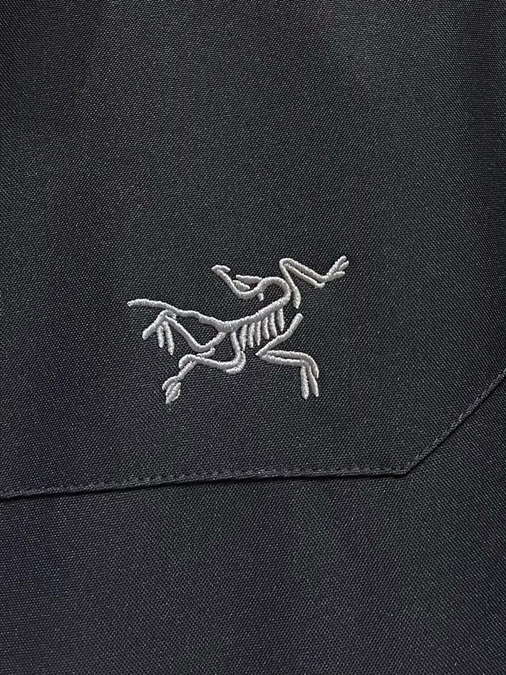 アークテリクス マウンテンパーカー ARC’TERYX アトム フーディ ナイロンジャケット ブラック 2525684 アークテリクス 女子 コーデ - 画像 (6)