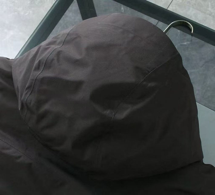 アークテリクス マウンテンパーカー ARC’TERYX マカイライトウェイトジャケット ブラック 2525689 冬ジャケット メンズ 暖かい - 画像 (3)