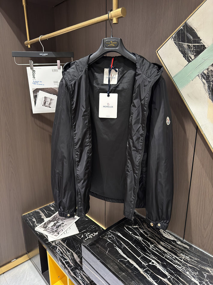 最高級モンクレールスーパーコピー MONCLER 2WAY ライトジャケット 薄手ジャケット ブラック 2525753 モンクレール ライトジャケット - 画像 (9)