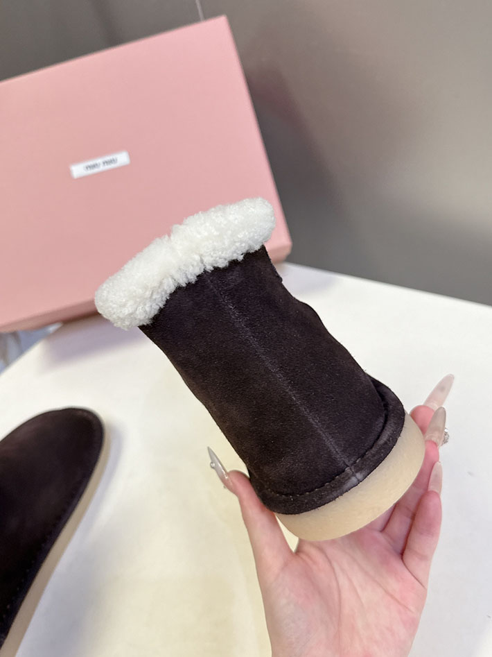 最高級MiuMiuスーパーコピー ミュウミュウ スエードxシアリング ミュール 5R514E 2627066 レディース スノーブーツ 人気 - 画像 (5)