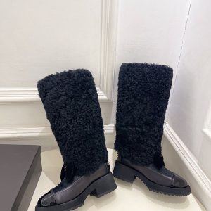 シャネル ロング ブーツ 値段