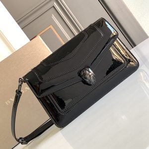 ブルガリ バッグ セルペンティ