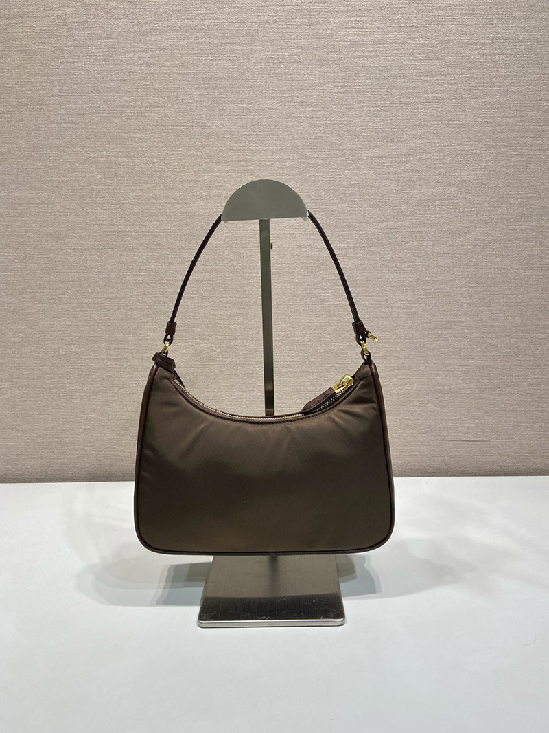 プラダ バッグ レディース PRADA Re-Edition 2005 Re-Nylon ミニバッグ ウォームブラウン 1N204X_R064_F0DFH プラダ ショルダーバッグ 人気 - 画像 (7)