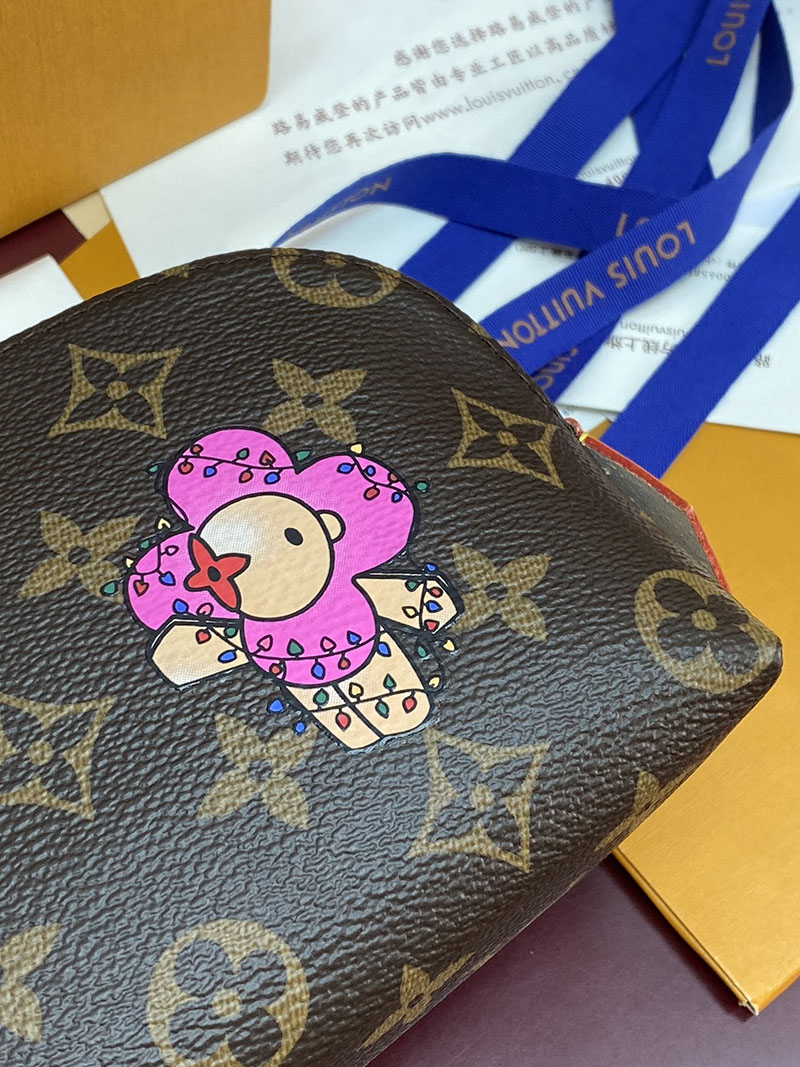 最高級ルイヴィトンスーパーコピー Louis Vuitton ポシェット・コスメティック PM フューシャ M15359 ルイヴィトン 化粧ポーチ - 画像 (5)