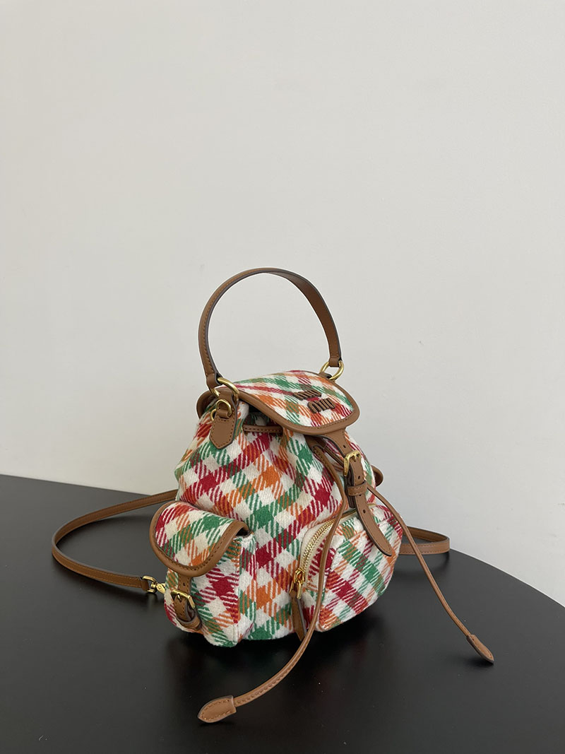 最高級MiuMiuスーパーコピー ミュウミュウ プレイドxレザー バックパック 5BZ043_2IFK_F0Q6N_V_OOM ミュウミュウ リュック アウトレット - 画像 (9)