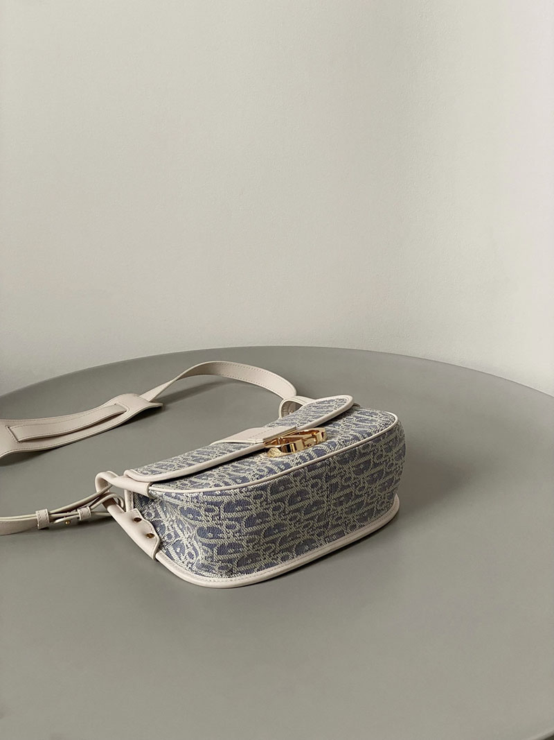 最高級ディオールスーパーコピー Dior 30 Montaigne サッチェルバッグ ミディアム M9363UDFD_M925 ディオール バッグ 人気ランキング - 画像 (7)