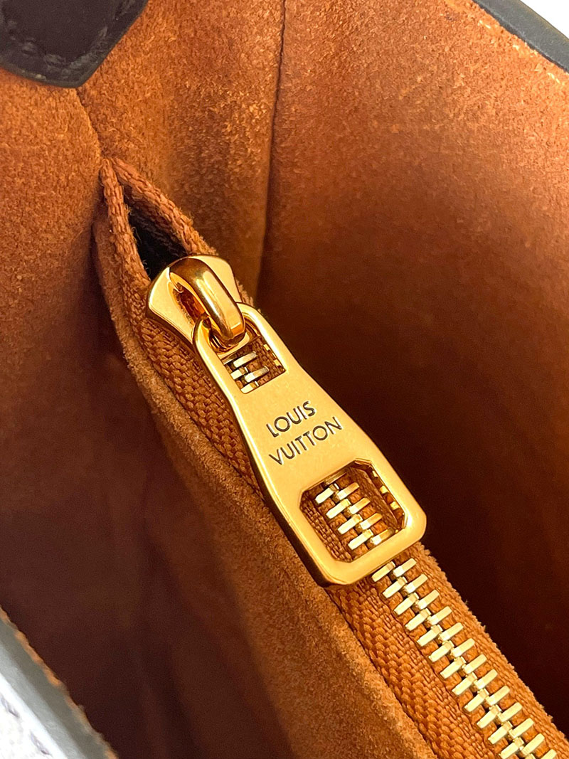 ルイヴィトン バッグ 新作 Louis Vuitton ロウキー・ショルダーバッグ ノワール M24611 ルイヴィトン ロウキーホーボー 芸能人 - 画像 (5)