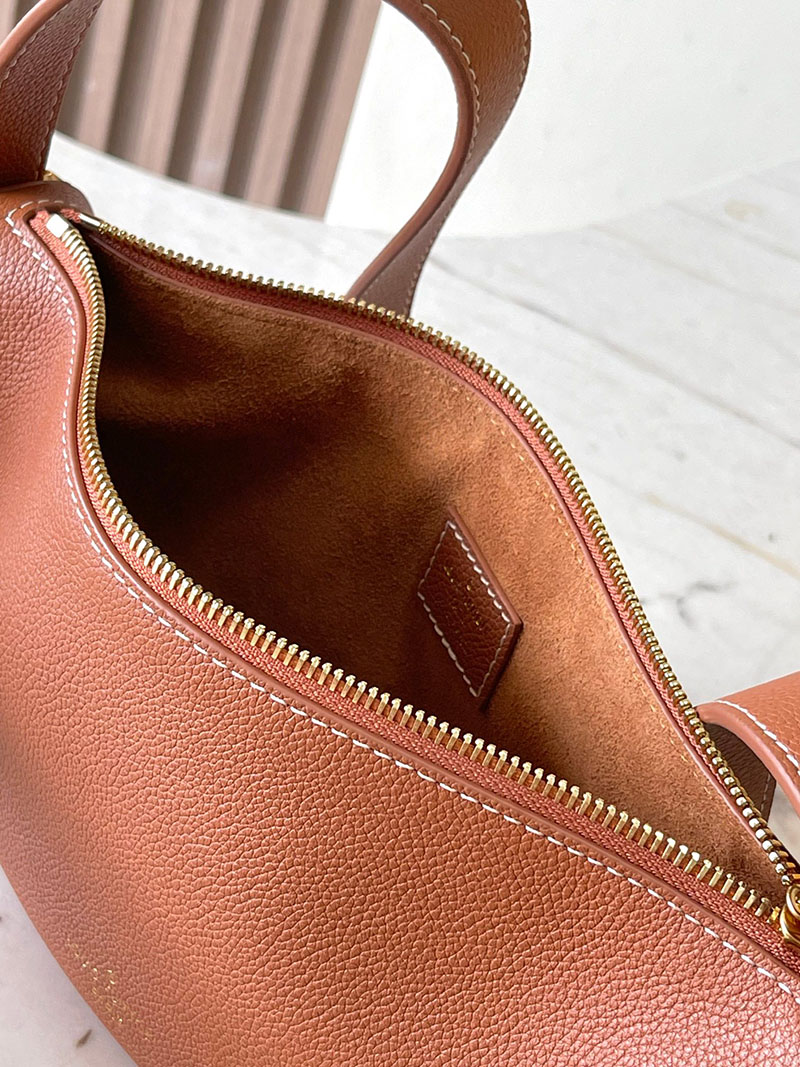 ルイヴィトン バッグ 新作 Louis Vuitton ロウキー バムバッグ ベルトバッグ キャラメル M83546 ルイヴィトン ロウキー ショルダー - 画像 (3)