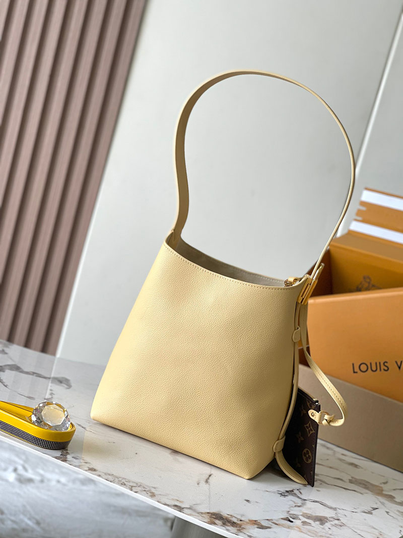 ルイヴィトン バッグ 新作 Louis Vuitton ロウキー・ホーボー PM クレームサフラン M25353 ルイヴィトン ロウキー ホーボー PM - 画像 (8)