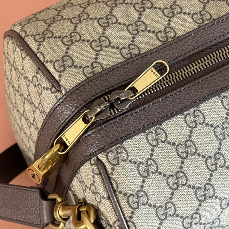 グッチ直営アウトレット店 GUCCI Savoy ミディアム ダッフルバッグ ベージュ 834458 FAEOI 9746 グッチ ボストンバッグ 旅行 - 画像 (4)