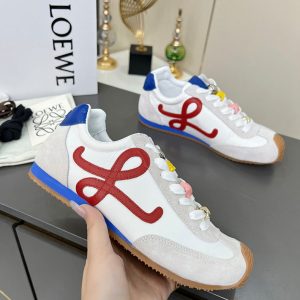 ロエベ スニーカー 新作