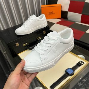 エルメス スニーカー メンズ