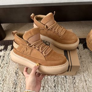 UGG スニーカー 厚底