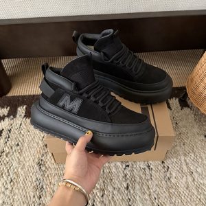 ugg スニーカー アウトレット