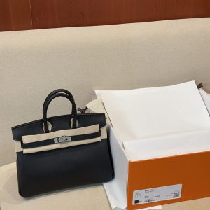 女性 バッグ 人気ハイブランド