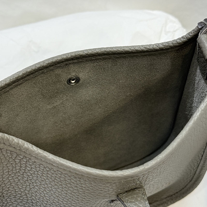 エブリン ミニ 人気色 HERMES エヴリン TPM グリメイヤー トリヨンクレマンス シルバー金具 2627664 エルメス 海外通販 - 画像 (3)