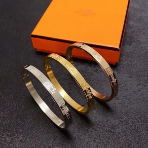 エルメス ブレスレット 芸能人