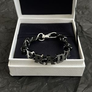 プラダ ブレスレット レザー