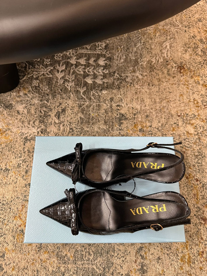 プラダ 靴 シューズ レディース 海外通販 PRADA パテントレザー スリングバックパンプス 2628203 プラダ 靴 レディース - 画像 (4)