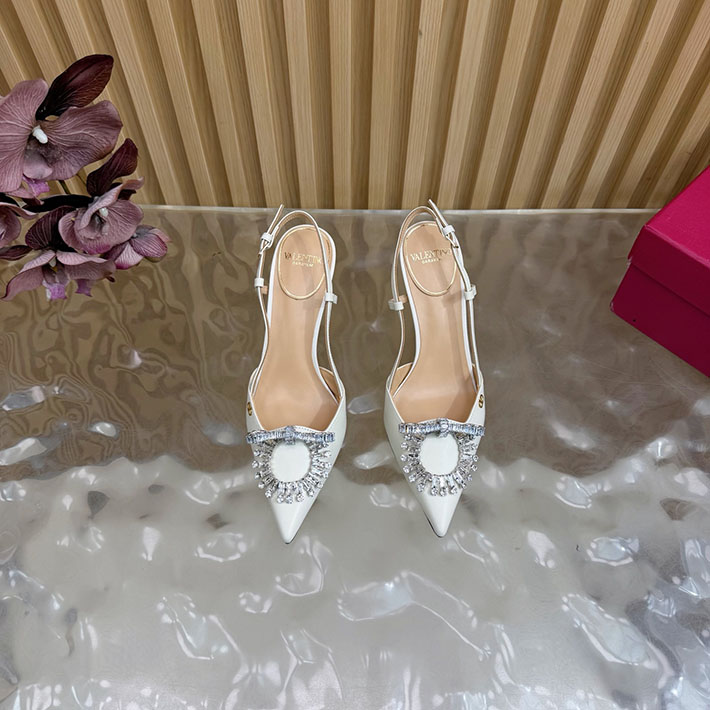 ヴァレンティノ 靴 シューズ レディース VALENTINO 80mm レザースクエアビジューパンプス 2628218 ヴァレンティノ パンプス 結婚式 - 画像 (5)