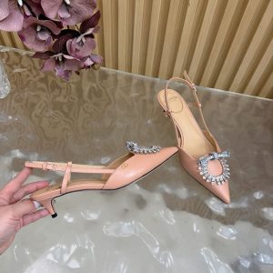ヴァレンティノ 靴 アウトレット